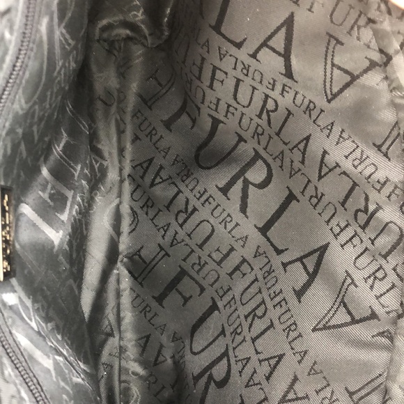 Furla leather shoulder bag.  Excellent Condition.  Flawless. - Picture 8 of 16